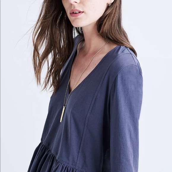 MADEWELL Deep V Peplum Zigzag Stitching Tee - SZ XS Charcoal Gray - Picture 2 of 12